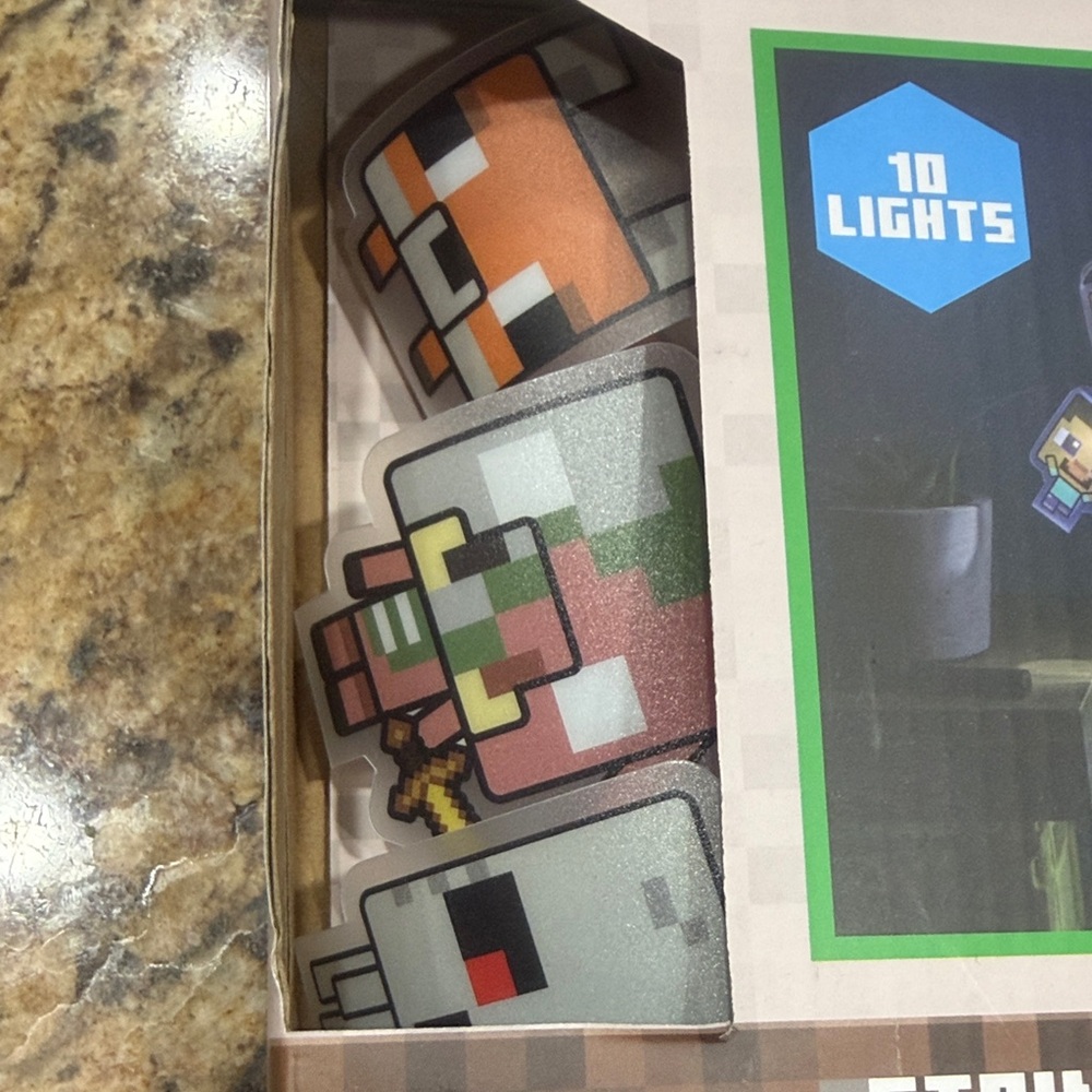 Minecraft String Lights - Multicolor - Picture 2 of 5